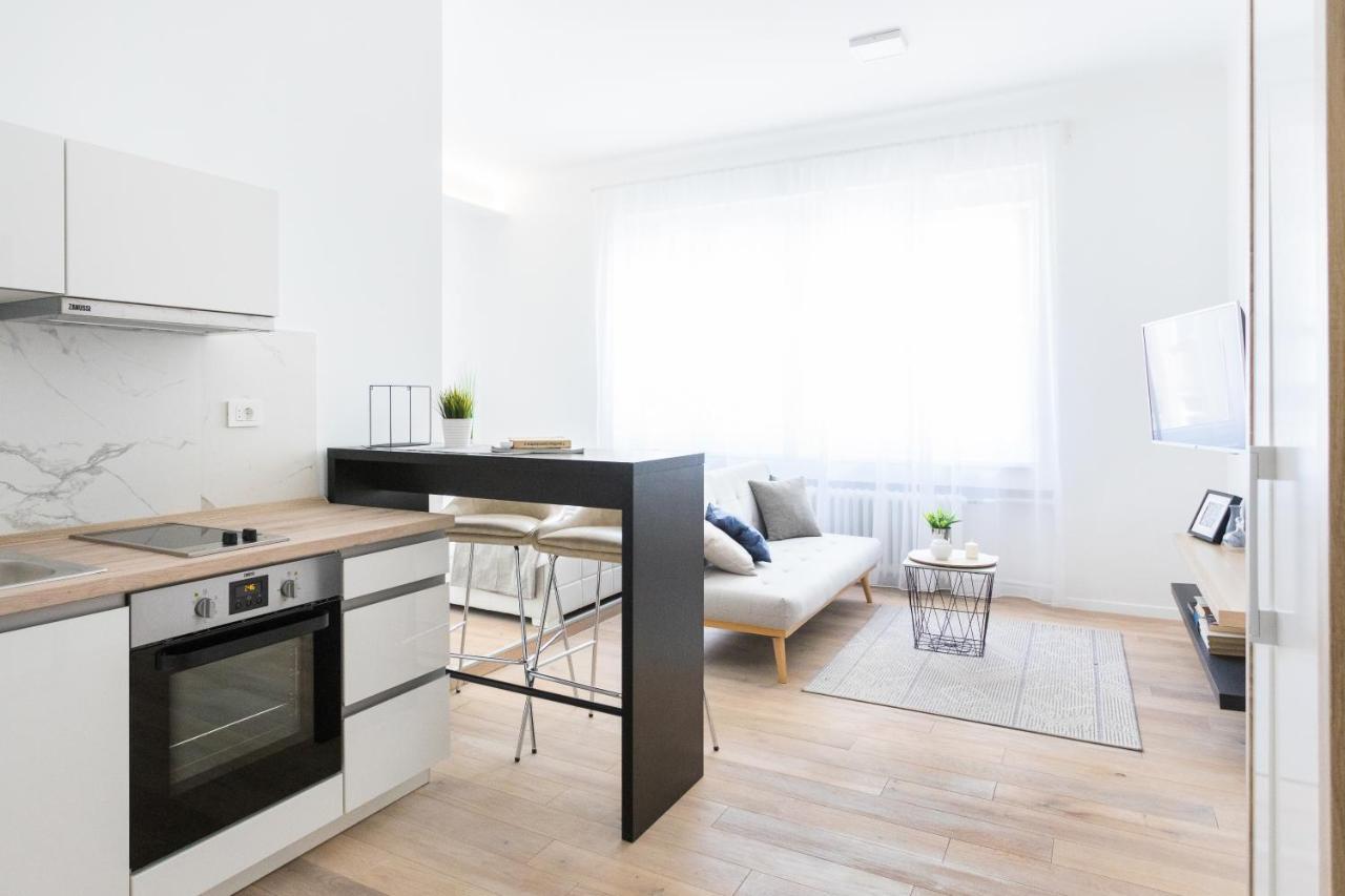 Flower Square Apartments 萨格勒布 外观 照片